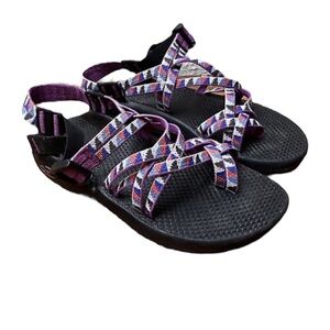 CHACO ZX/2 Classic Double Strap Toe Loop in Camper Purple Outdoor Sandals Size 9